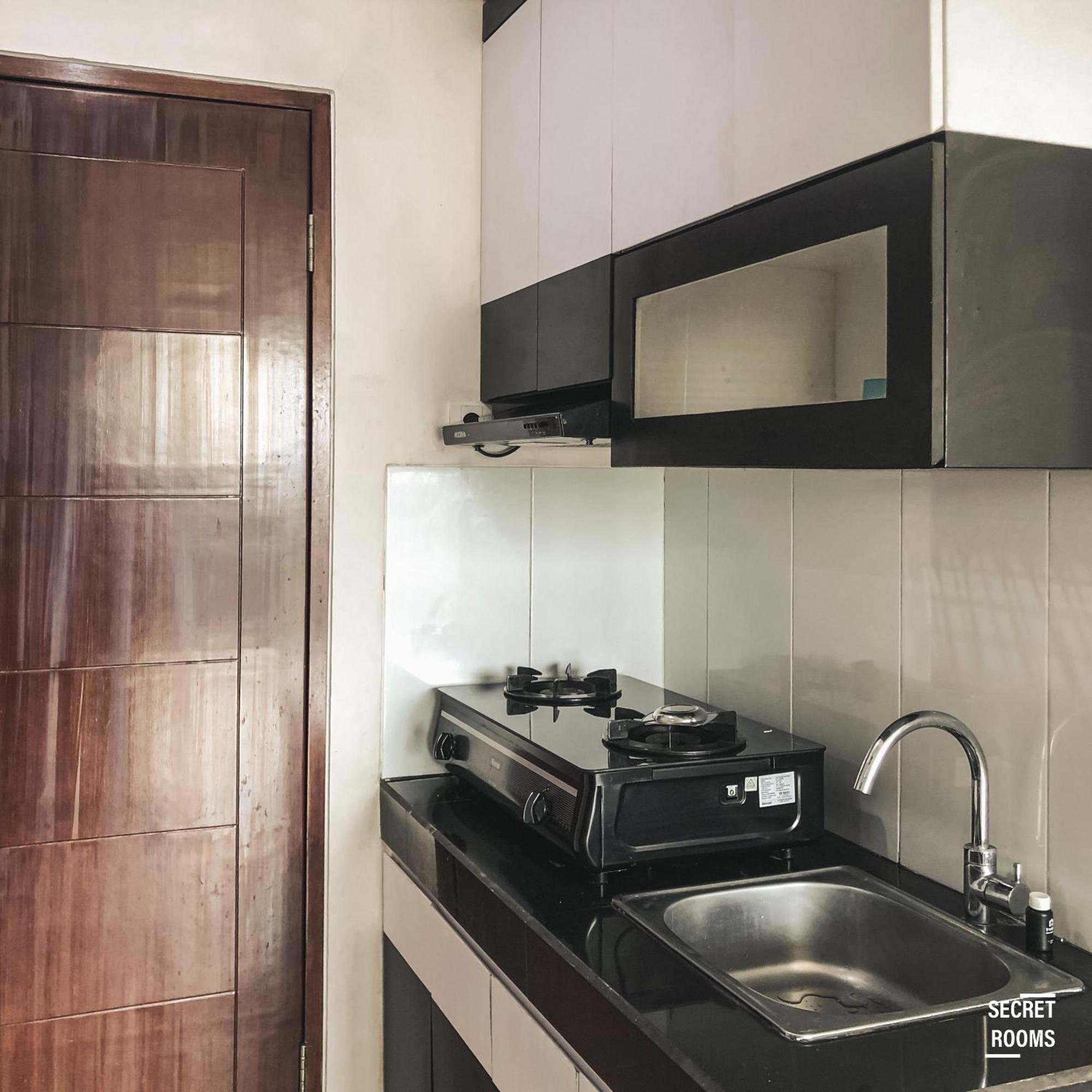 Gateway Pasteur Apartment By Secret Rooms Бандунг Стая снимка